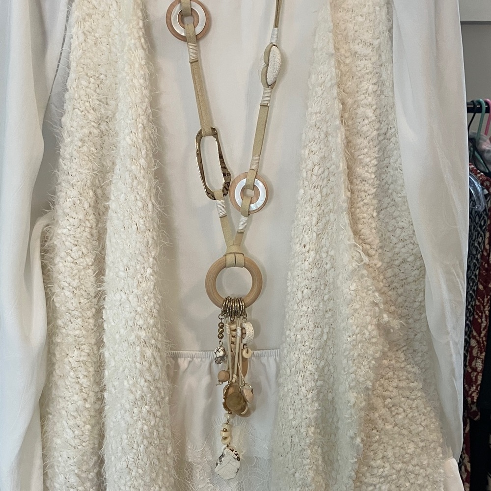 Chico's Beige and Cream Necklace with Natural Elements